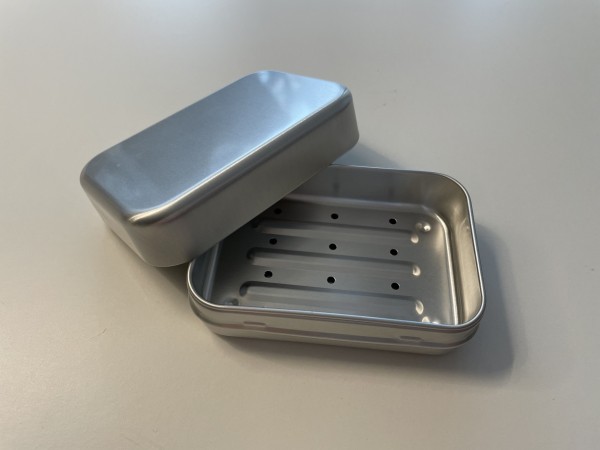 Aluminium Seifendose mit Abtropfinlay (96x66x36mm)